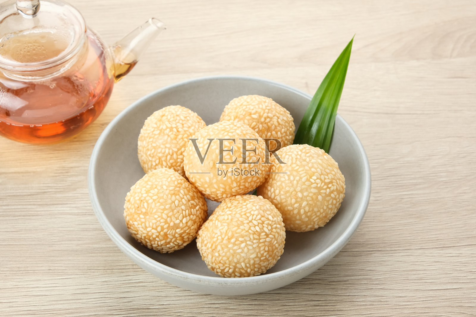 Onde-Onde，印尼传统食物照片摄影图片