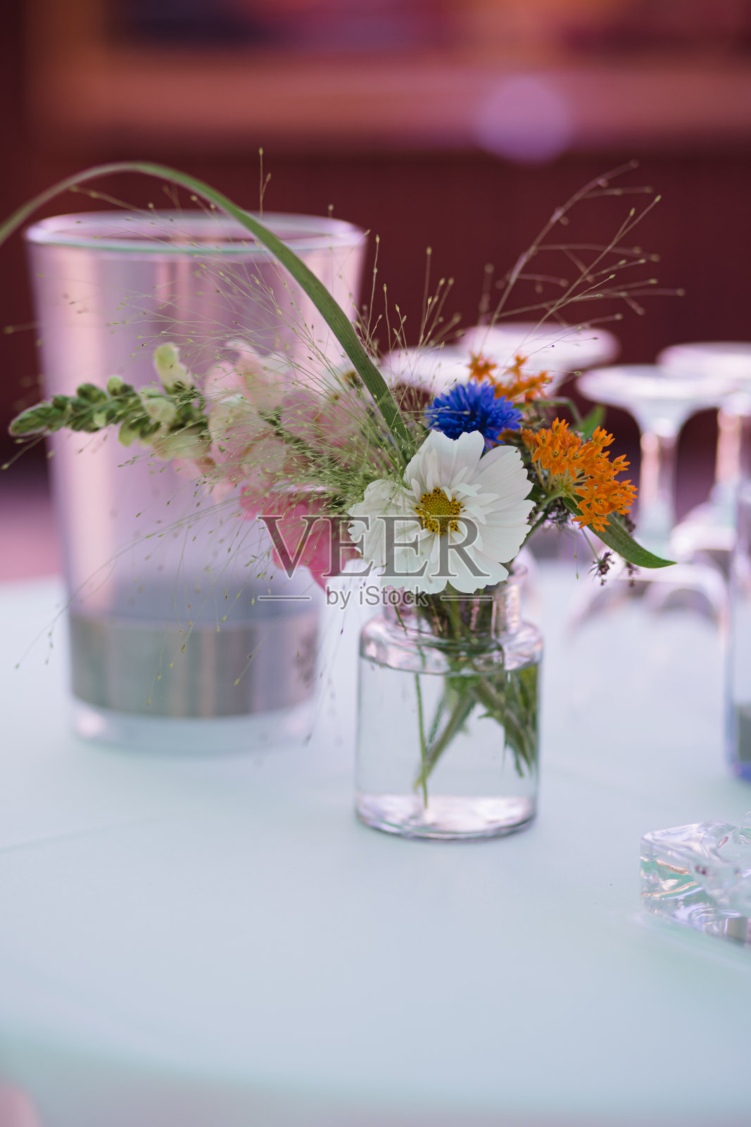 婚礼装饰鲜花派对服务照片摄影图片