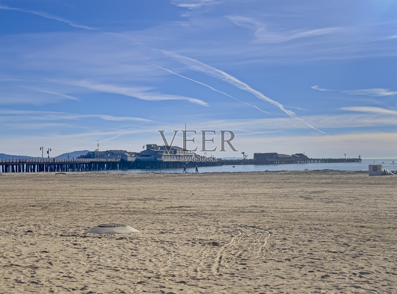 西海滩后面的斯特恩斯码头，圣巴巴拉，加州，美国照片摄影图片