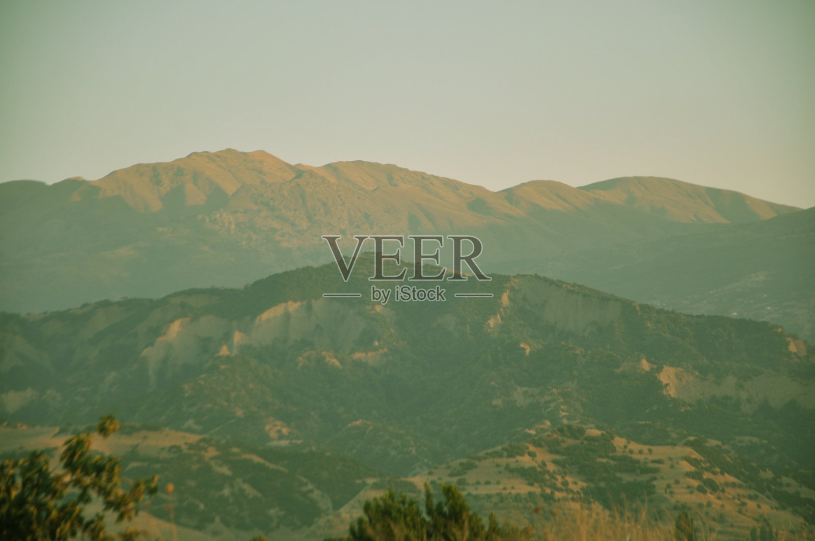 土耳其马尼萨Salihli的Bozdaglar山景照片摄影图片