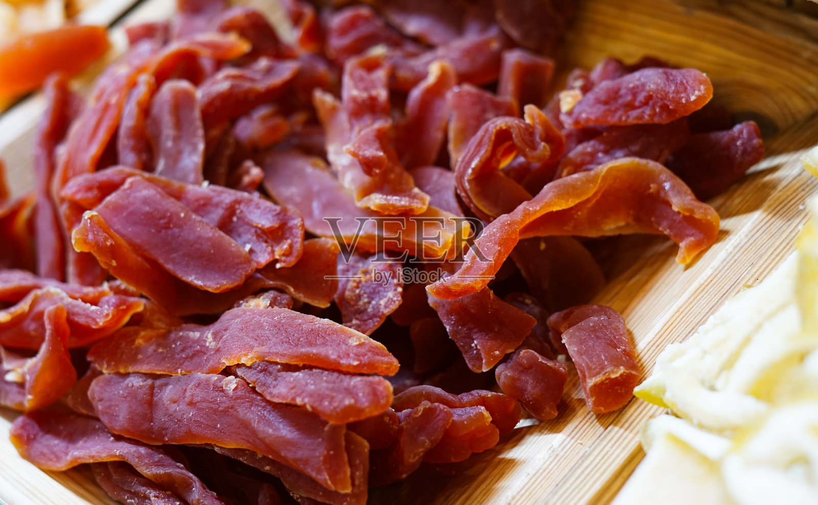 蜜饯。健康的零食。照片摄影图片