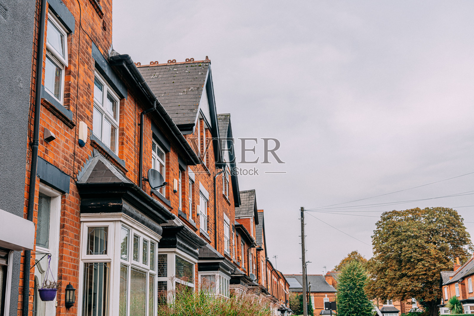 英国伯明翰威尔德格林的一排排房屋照片摄影图片