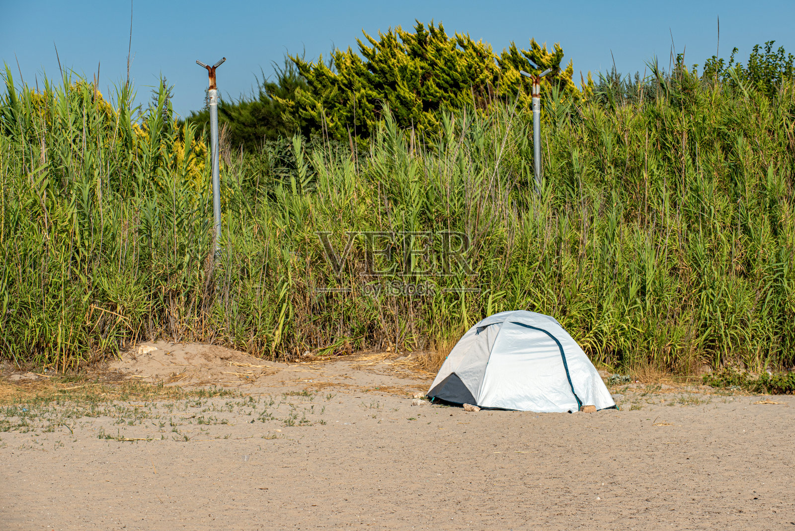 帐篷露营在伊兹密尔，Çeşme, Altınkum照片摄影图片