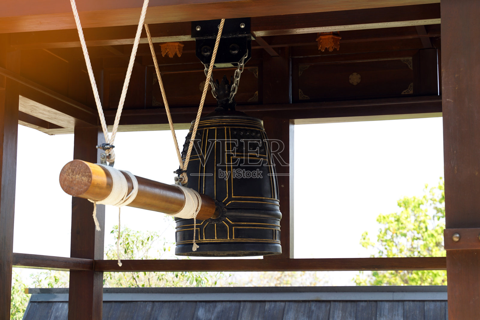 日本的Joya no Kane钟将在元旦前发售。照片摄影图片