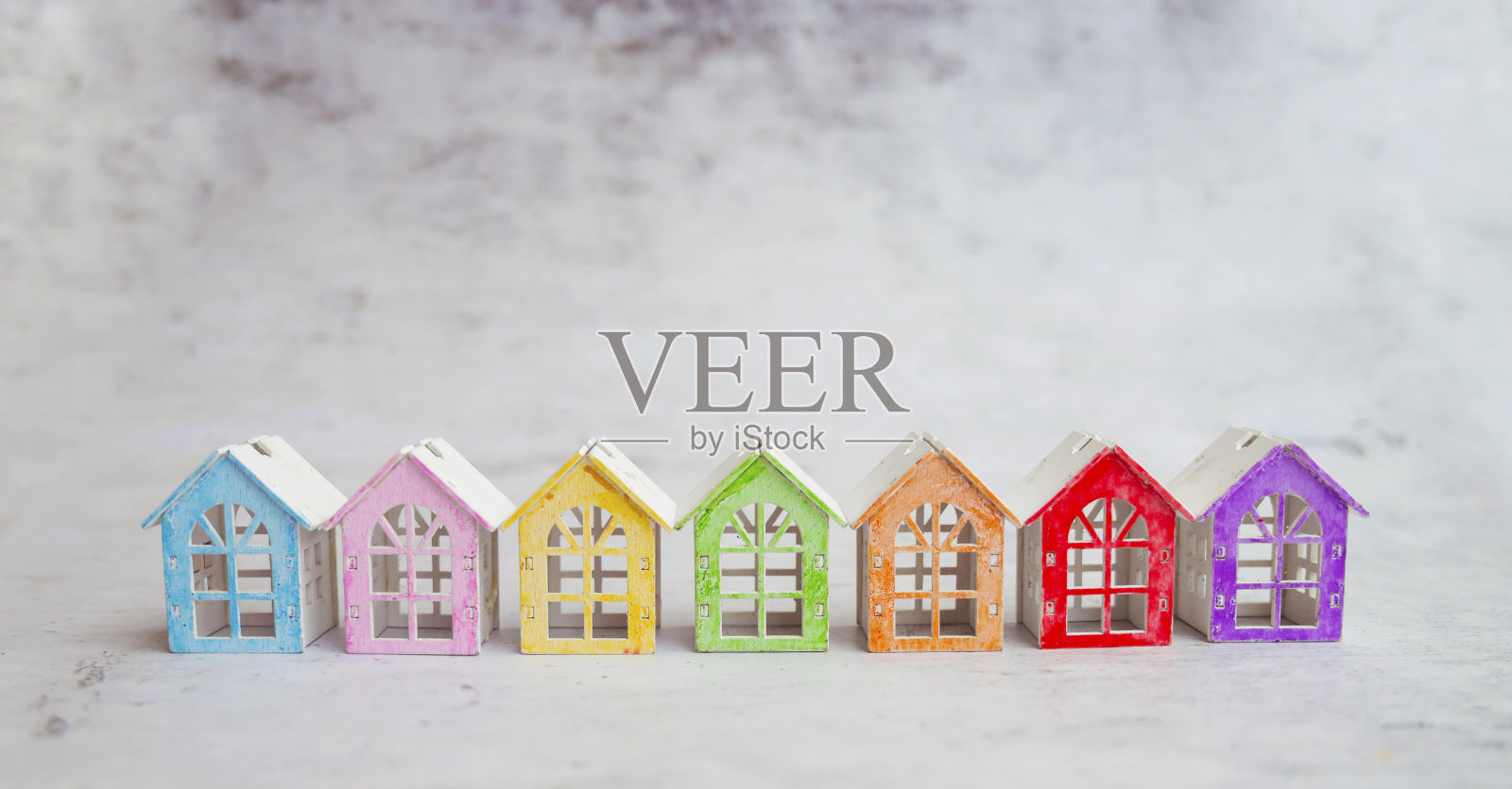 许多木屋模型照片摄影图片