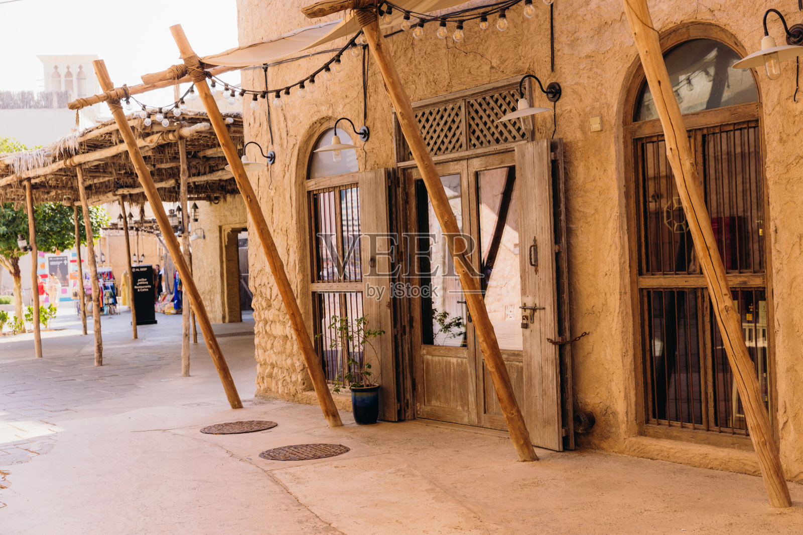 迪拜老城历史区漫步照片摄影图片