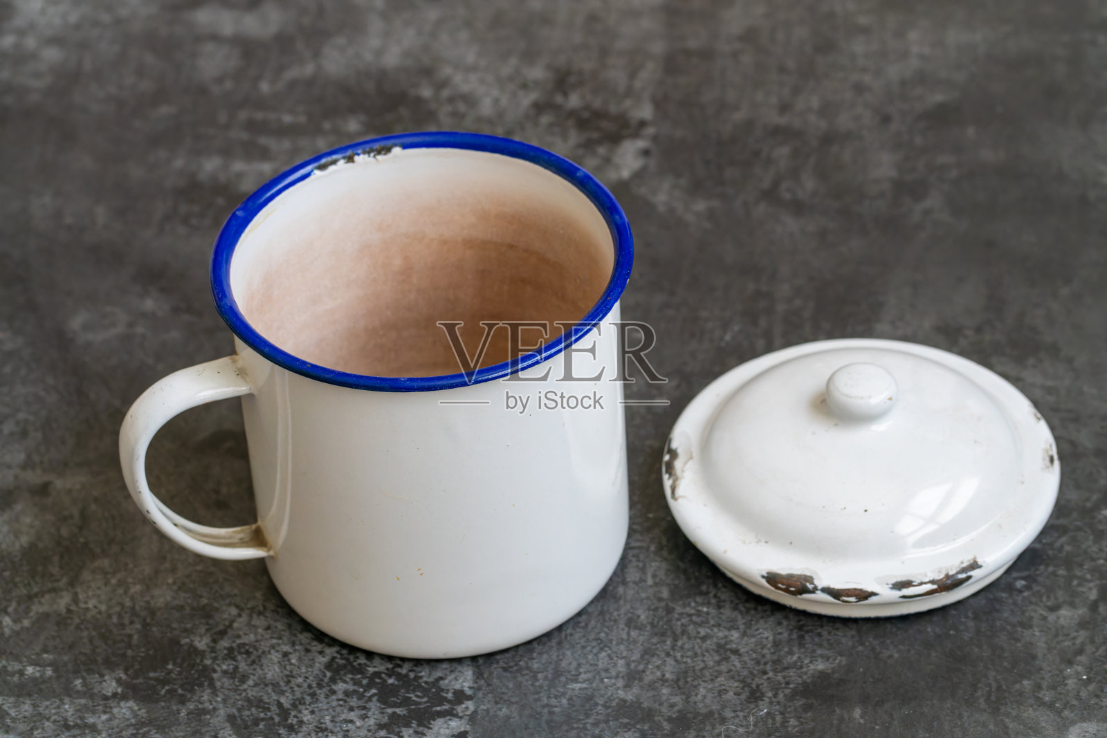 搪瓷杯照片摄影图片