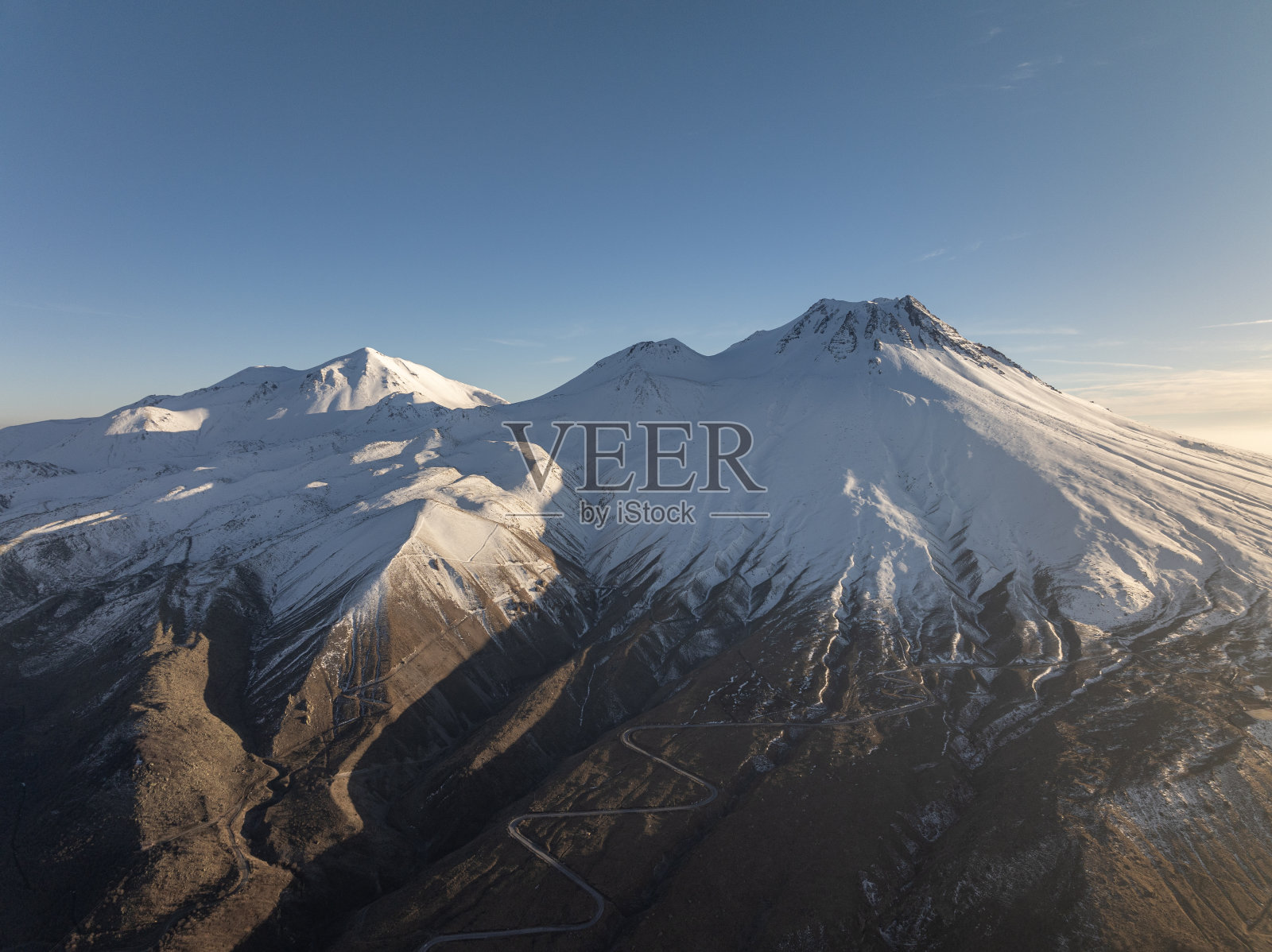 哈桑山照片摄影图片