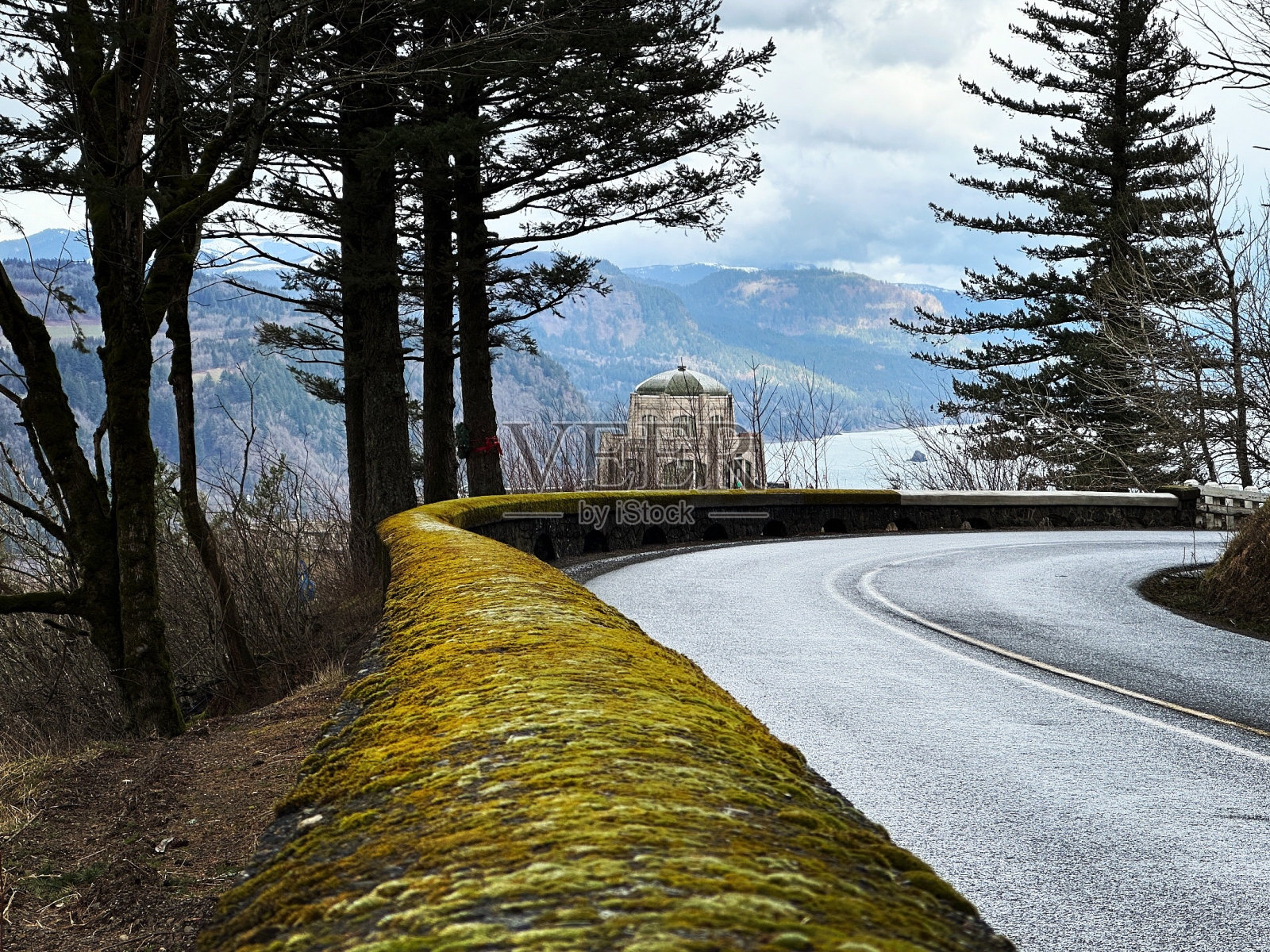 具有历史意义的高速公路照片摄影图片