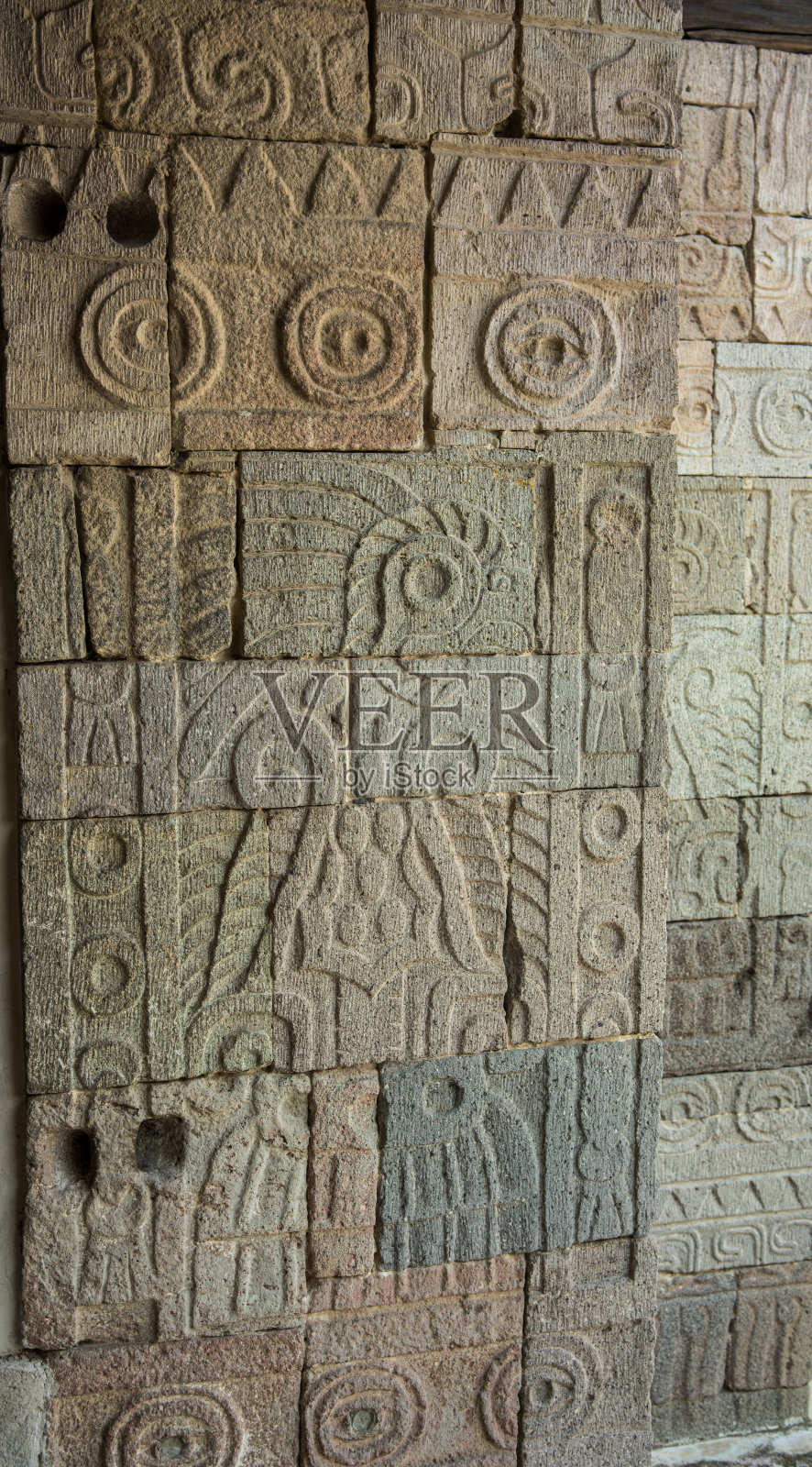 特奥蒂瓦坎的象形文字照片摄影图片