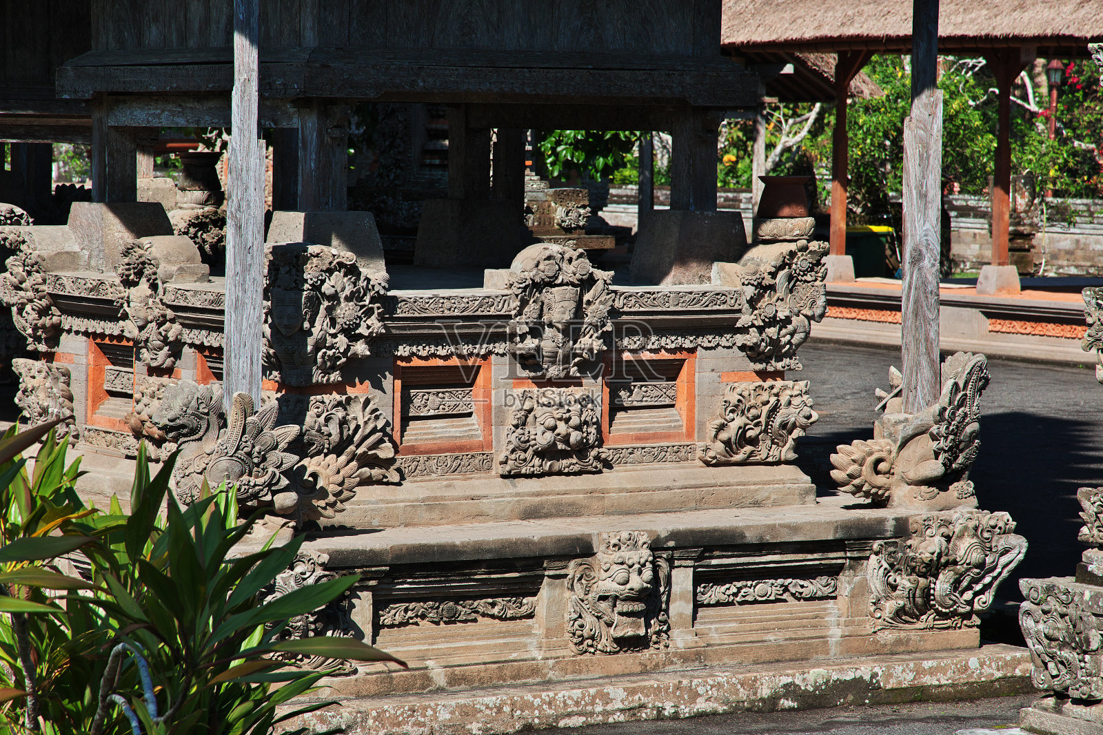 印度尼西亚巴厘岛的塔曼阿云神庙照片摄影图片