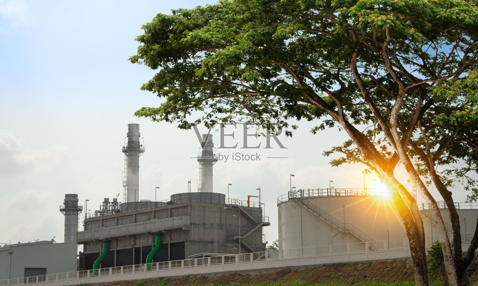 一座天然气发电厂照片摄影图片