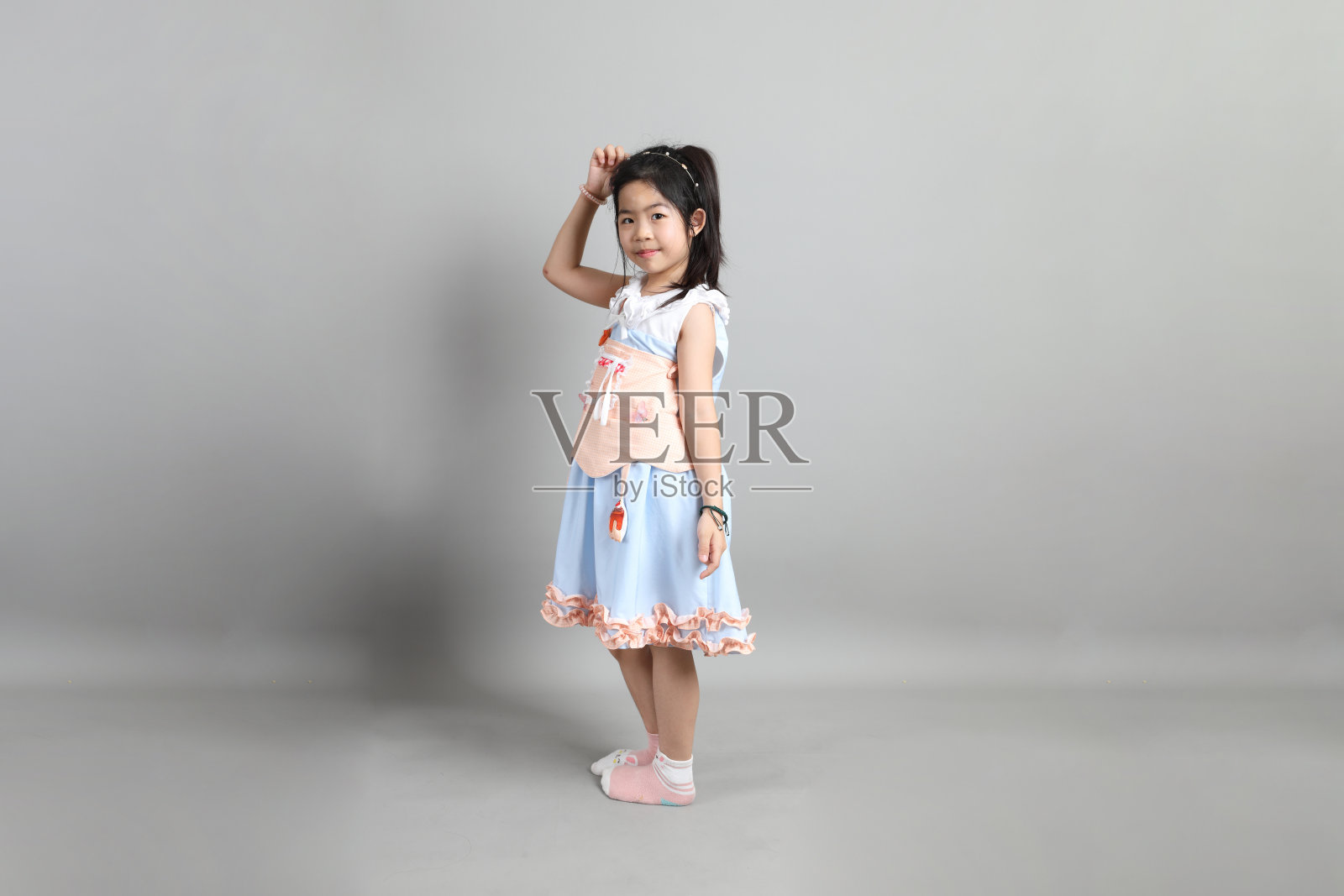 亚洲小女孩照片摄影图片