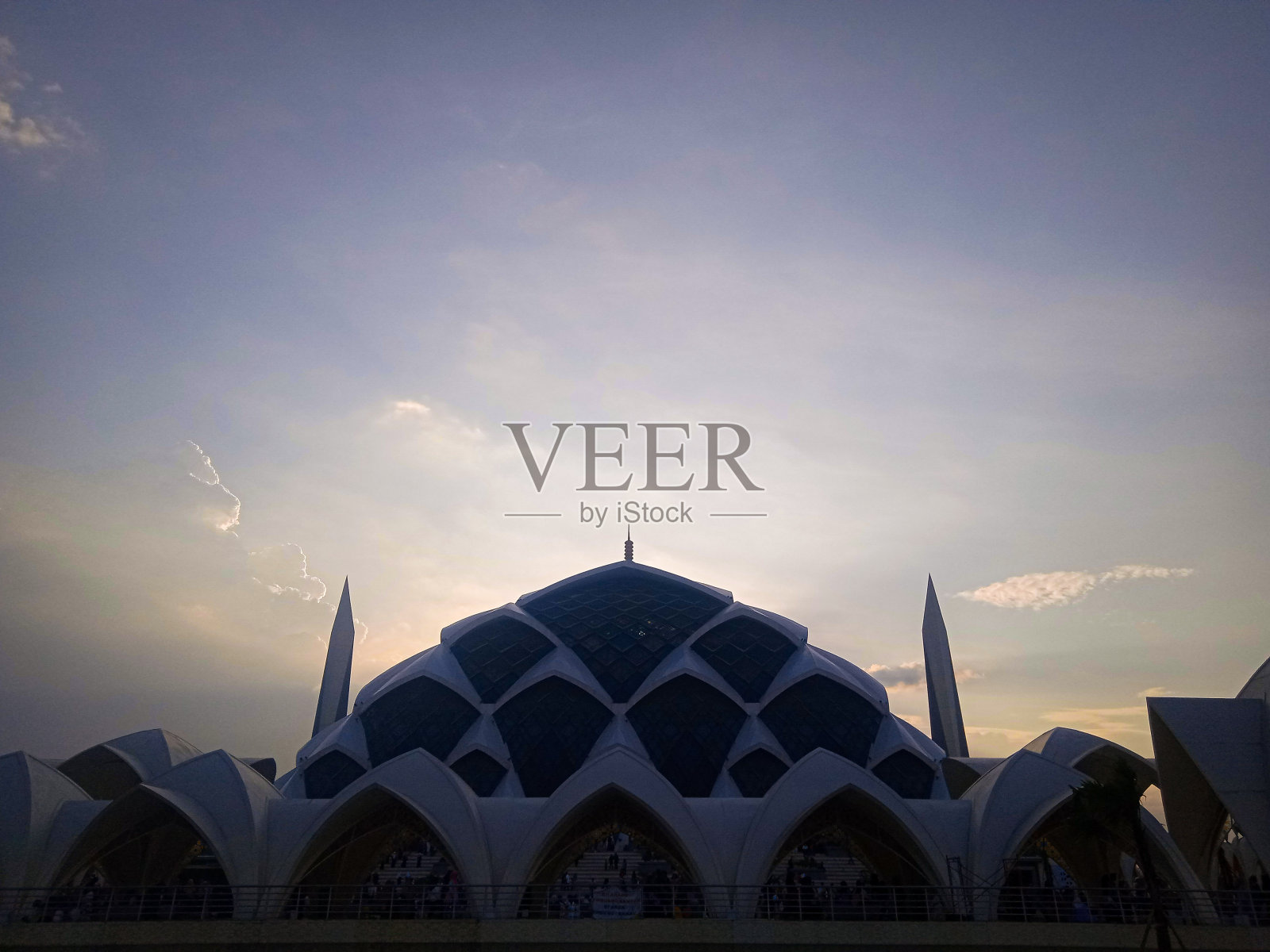 下午贾巴尔大清真寺的景色照片摄影图片