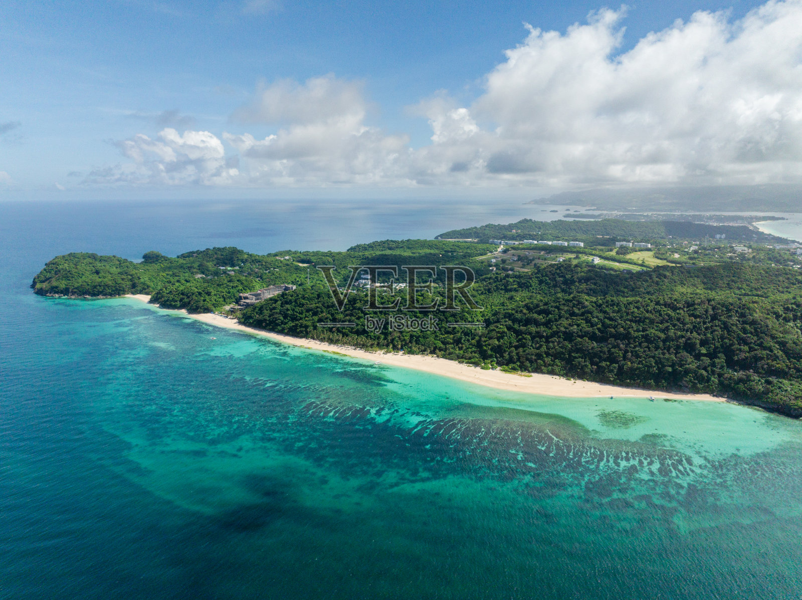 长滩岛的普卡贝壳海滩。菲律宾。照片摄影图片