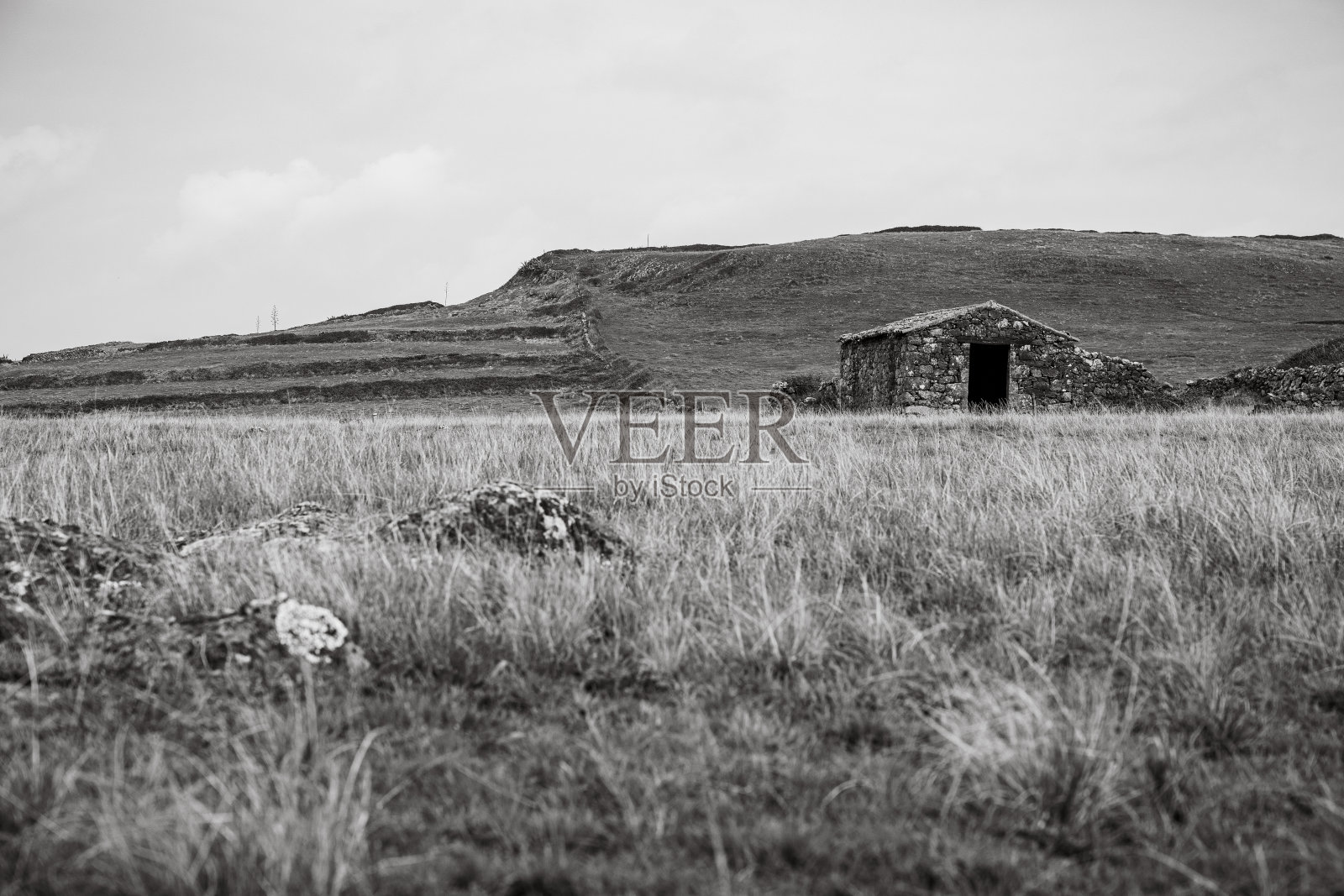 亚速尔群岛的风景，葡萄牙圣玛丽亚的徒步旅行，欧洲旅行。照片摄影图片