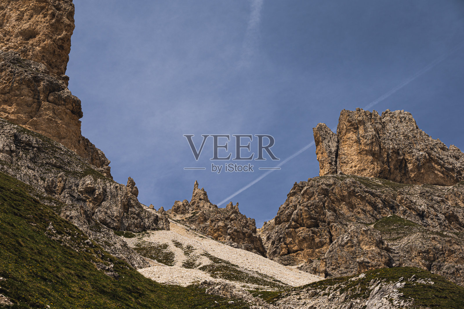 卡蒂纳西奥山脉内的景观，白云石，法萨山谷照片摄影图片