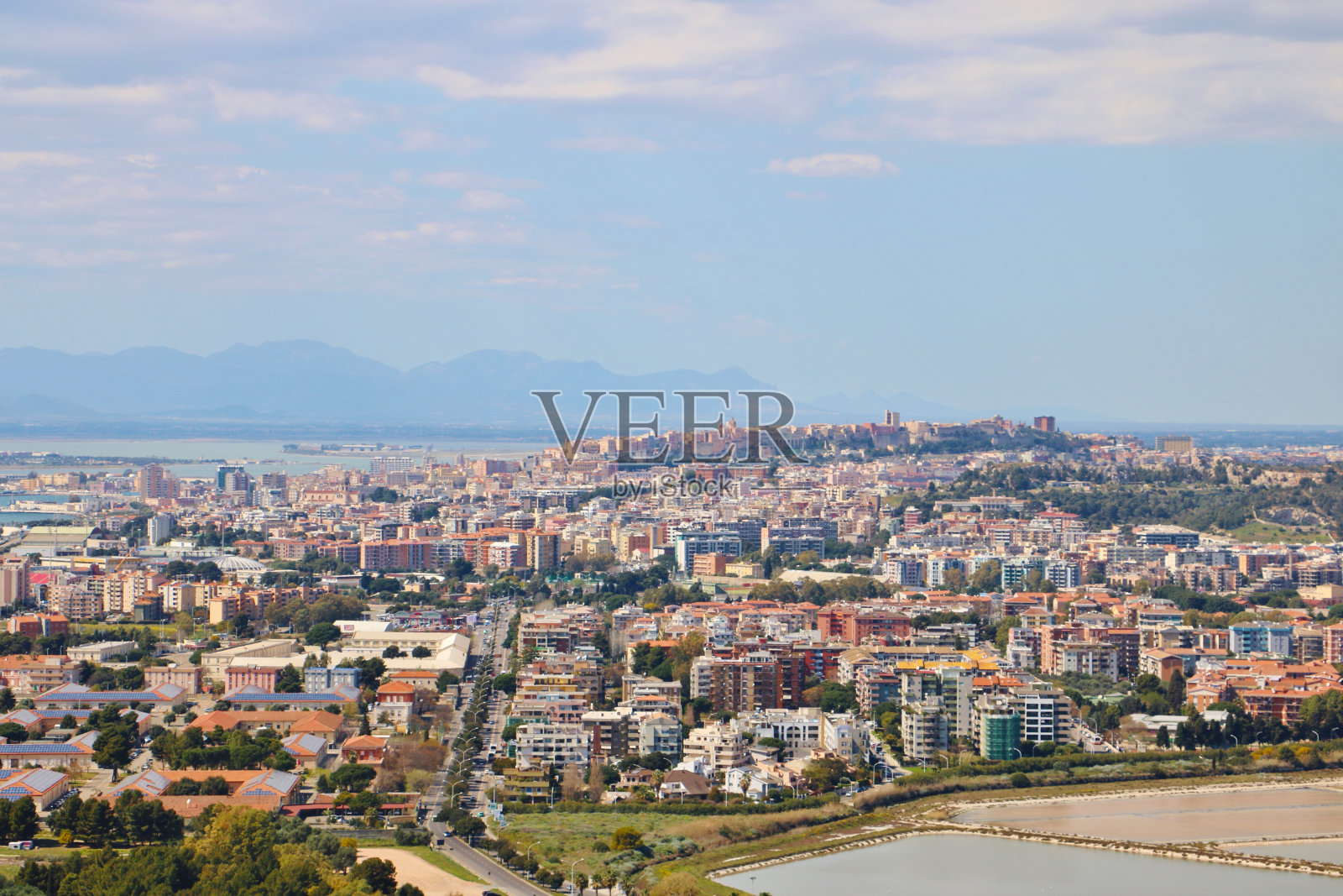 卡利亚里的城市景观照片摄影图片