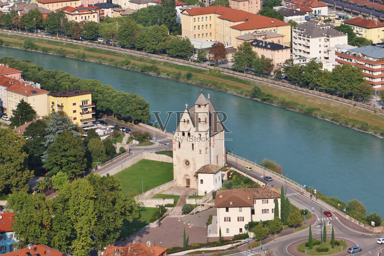 特伦托鸟瞰图照片摄影图片