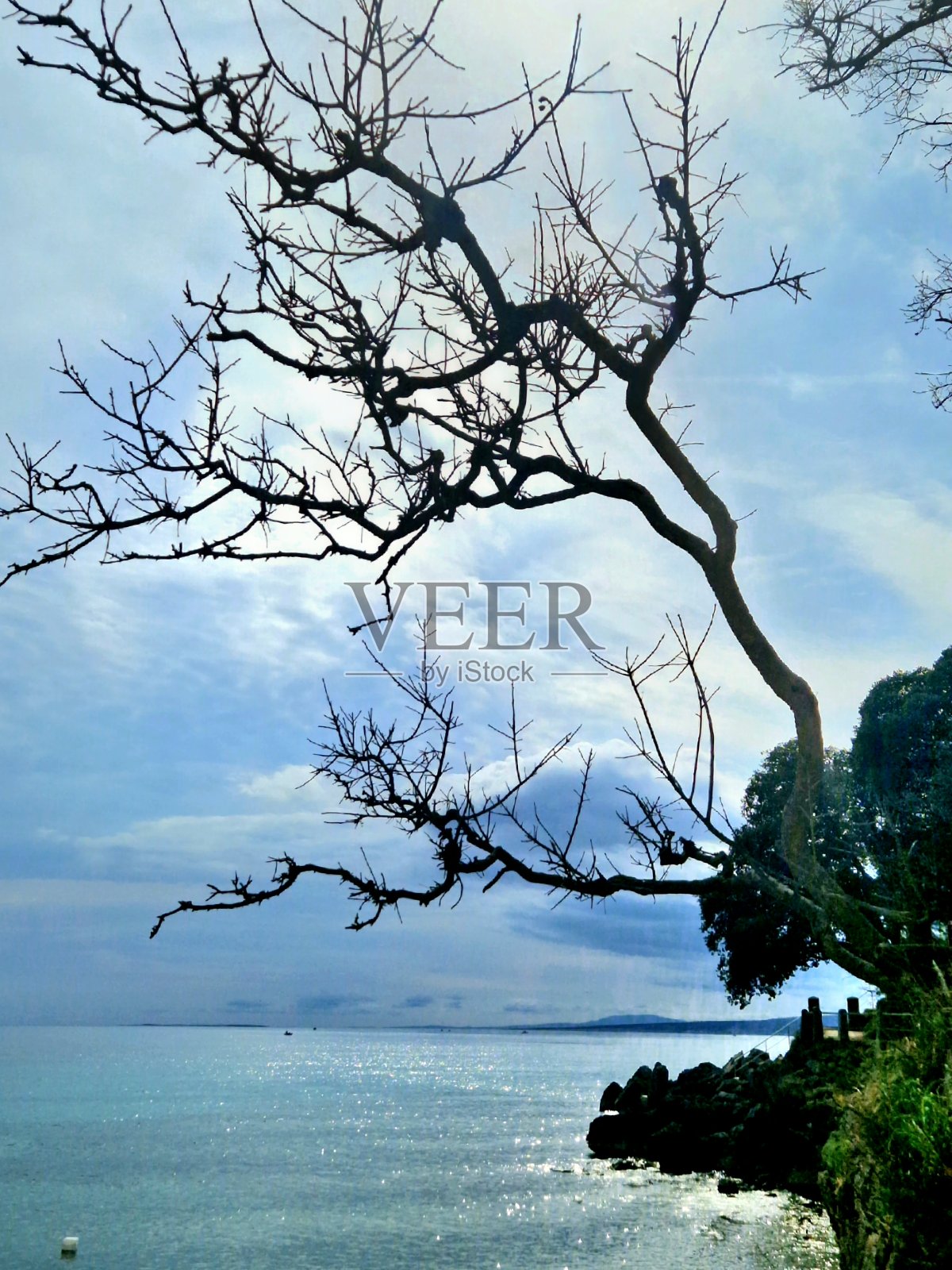 克里克岛——下雨的日子照片摄影图片