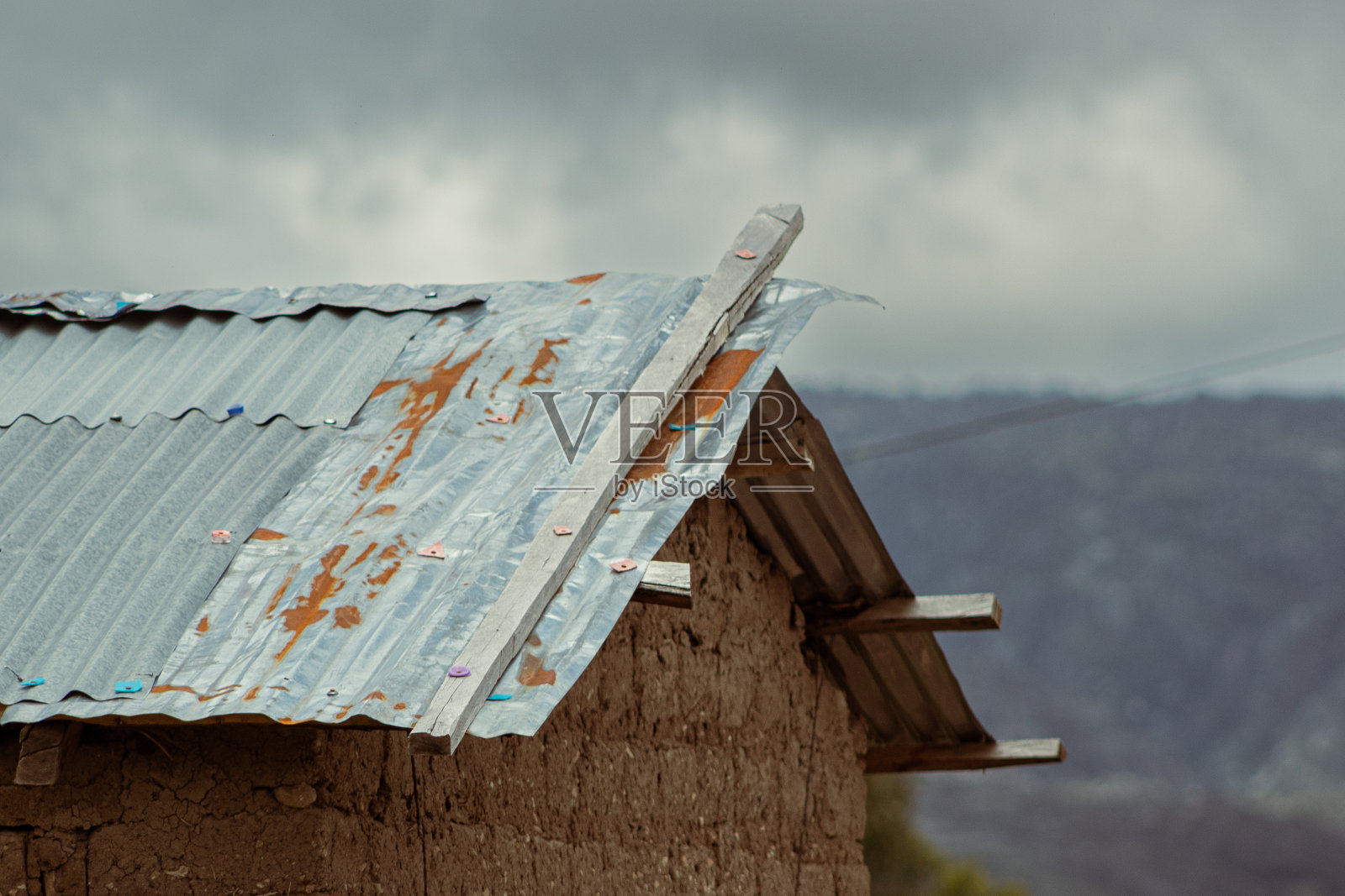 卑微的屋顶照片摄影图片