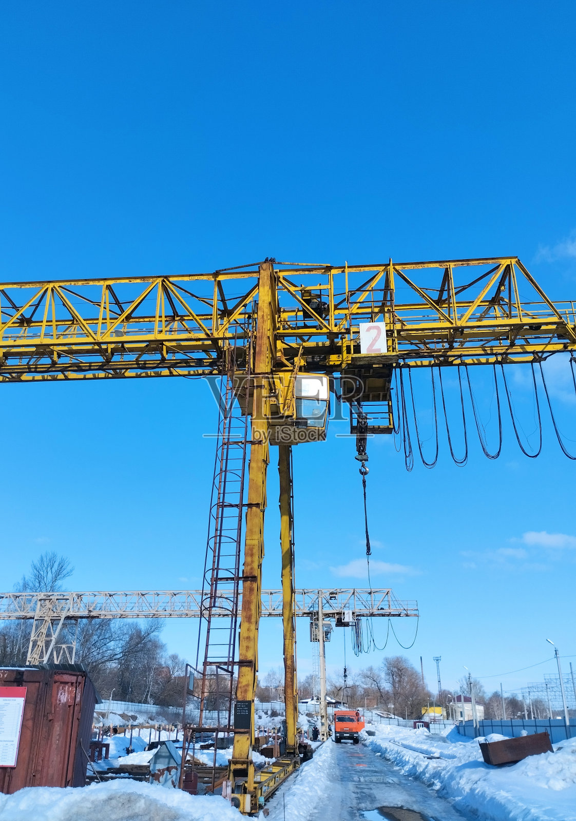 塔式桥式起重机照片摄影图片