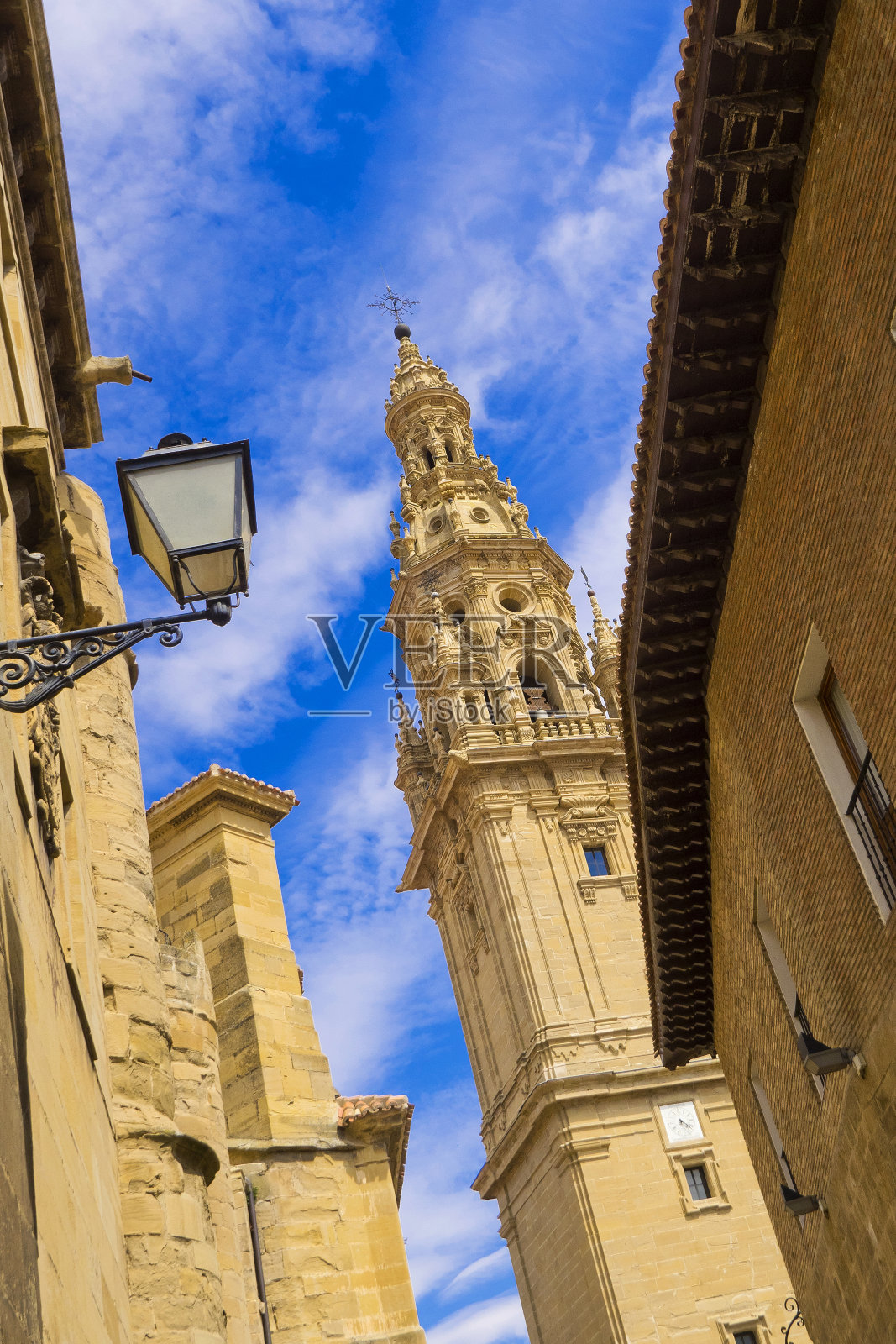 钟楼，圣多明各德拉卡尔萨达，拉里奥哈，西班牙照片摄影图片