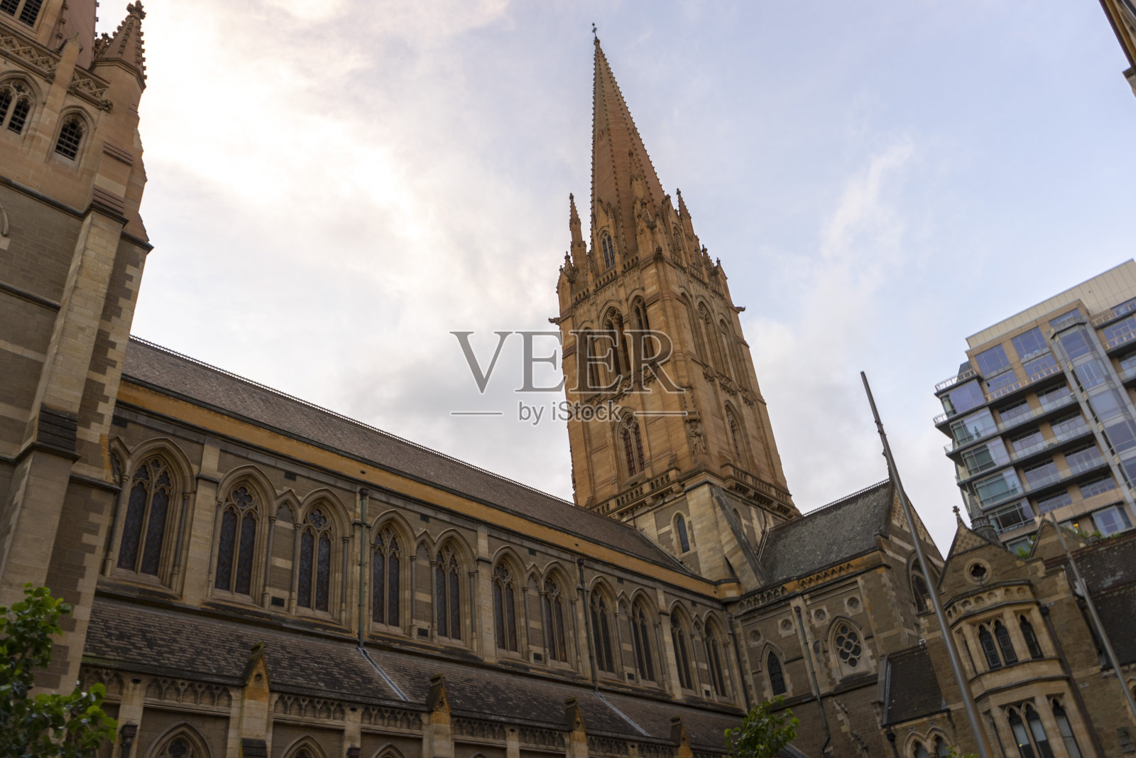 澳大利亚墨尔本市中心的圣保罗大教堂。照片摄影图片