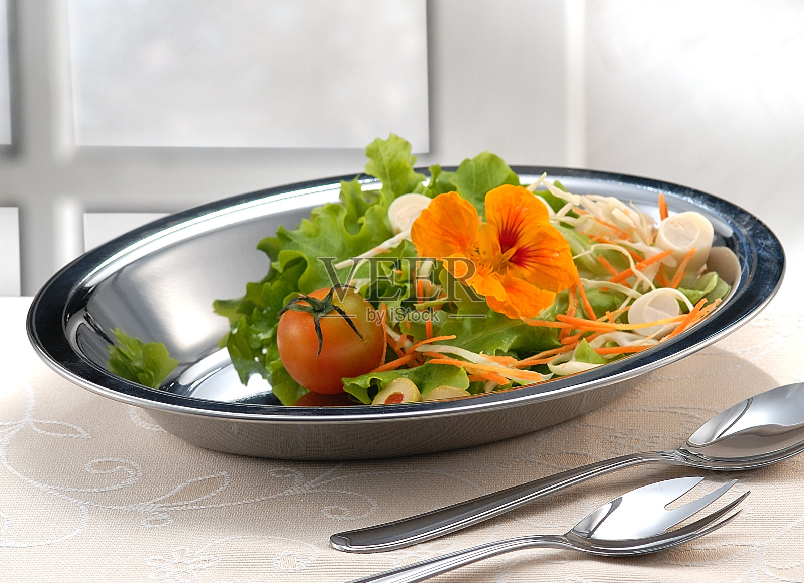 沙拉盘照片摄影图片