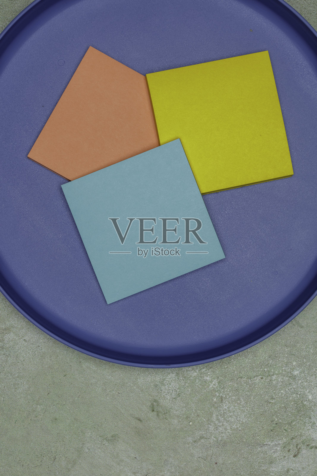 现在上色!照片摄影图片