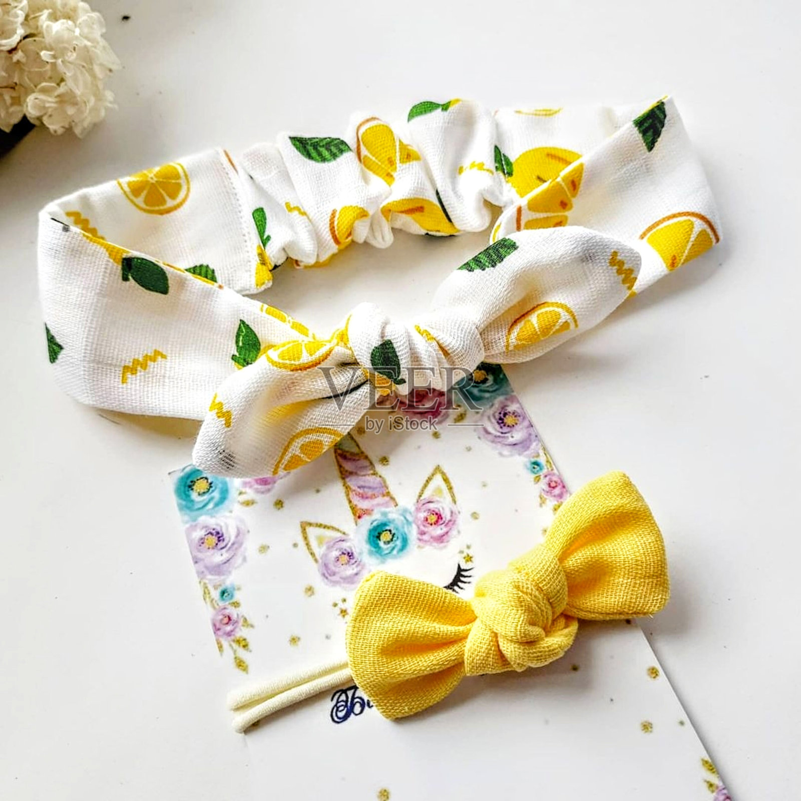 黄色的发带照片摄影图片