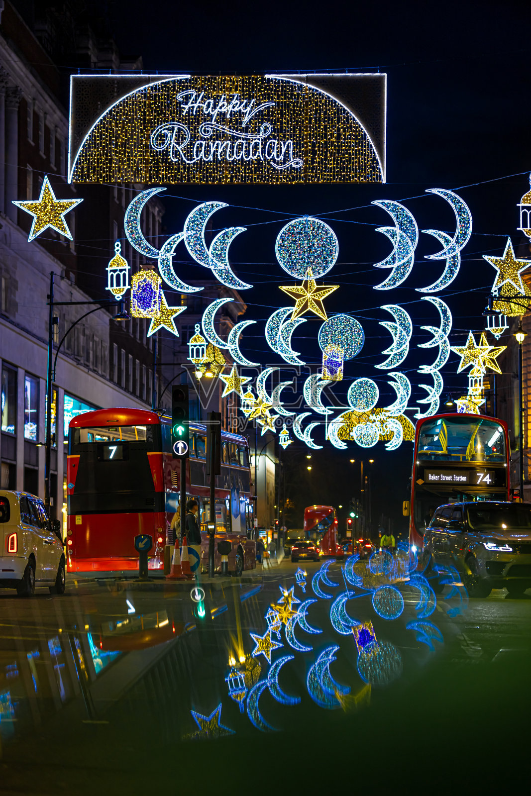 伦敦市中心牛津街的斋月灯光照片摄影图片