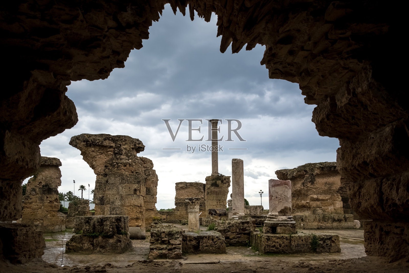 突尼斯迦太基的安东尼浴场照片摄影图片