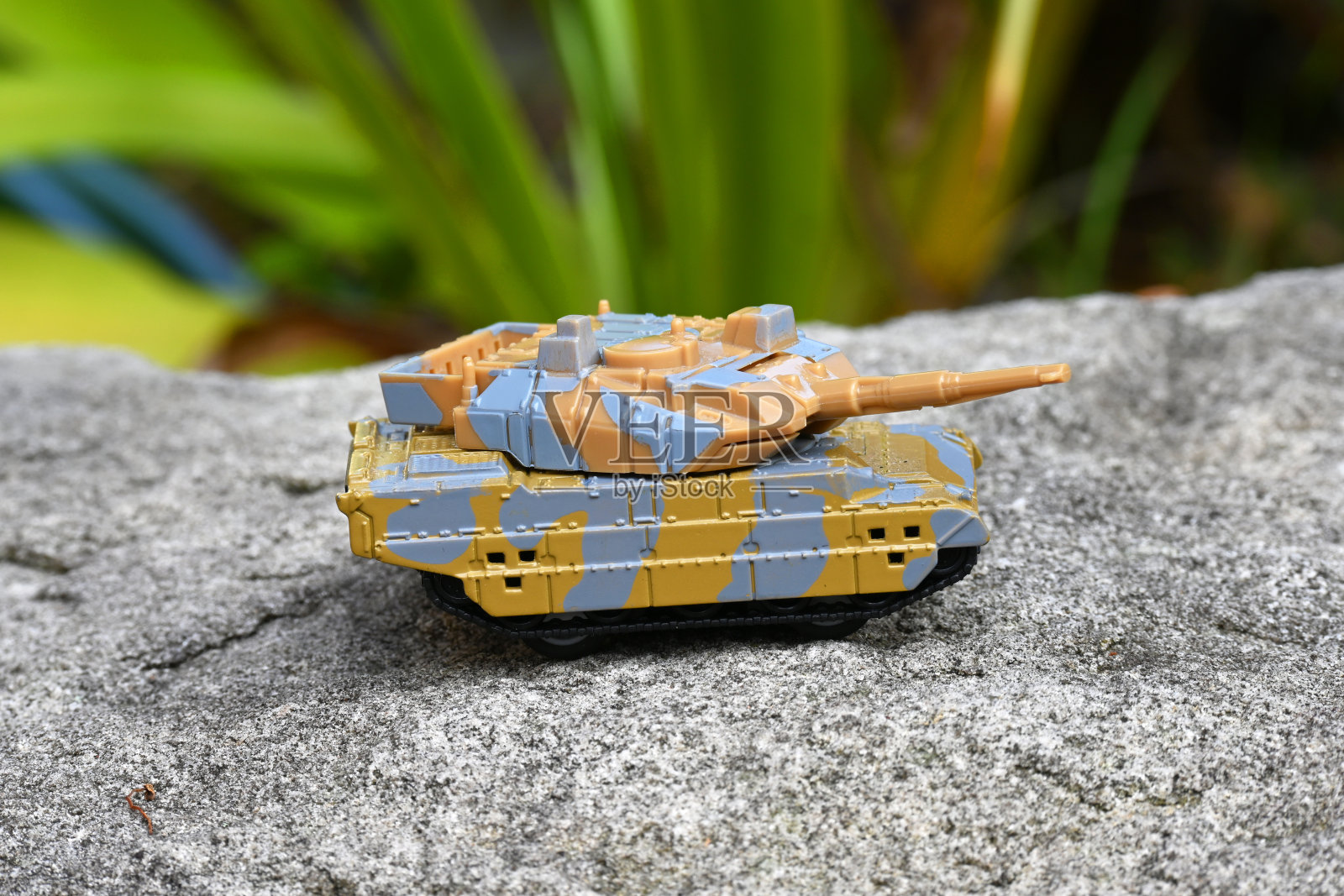 玩具坦克照片摄影图片