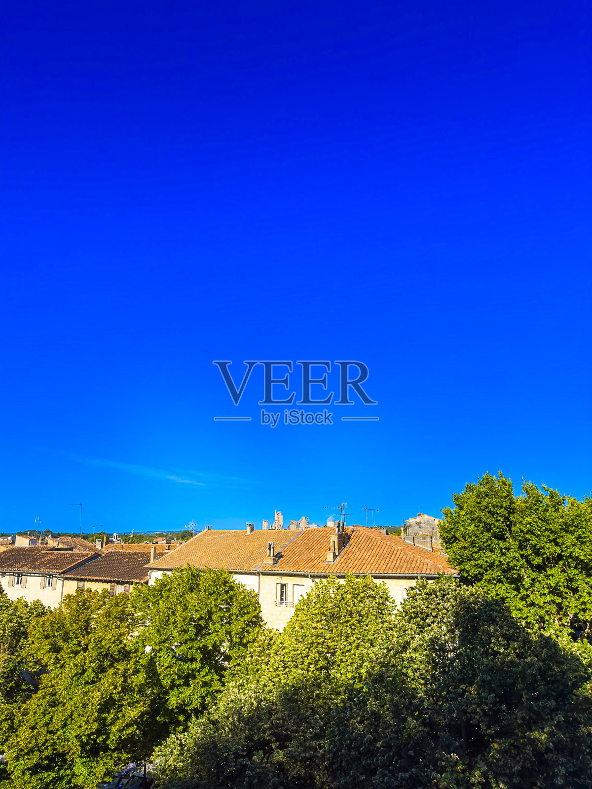 发现历史的本质:布凯尔老村街景照片摄影图片