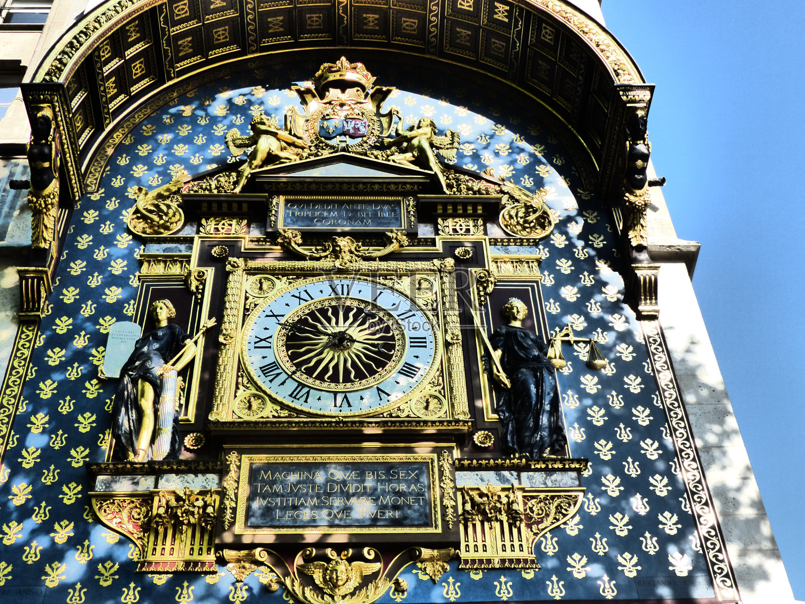 古监狱之钟，14世纪，法国巴黎城岛照片摄影图片