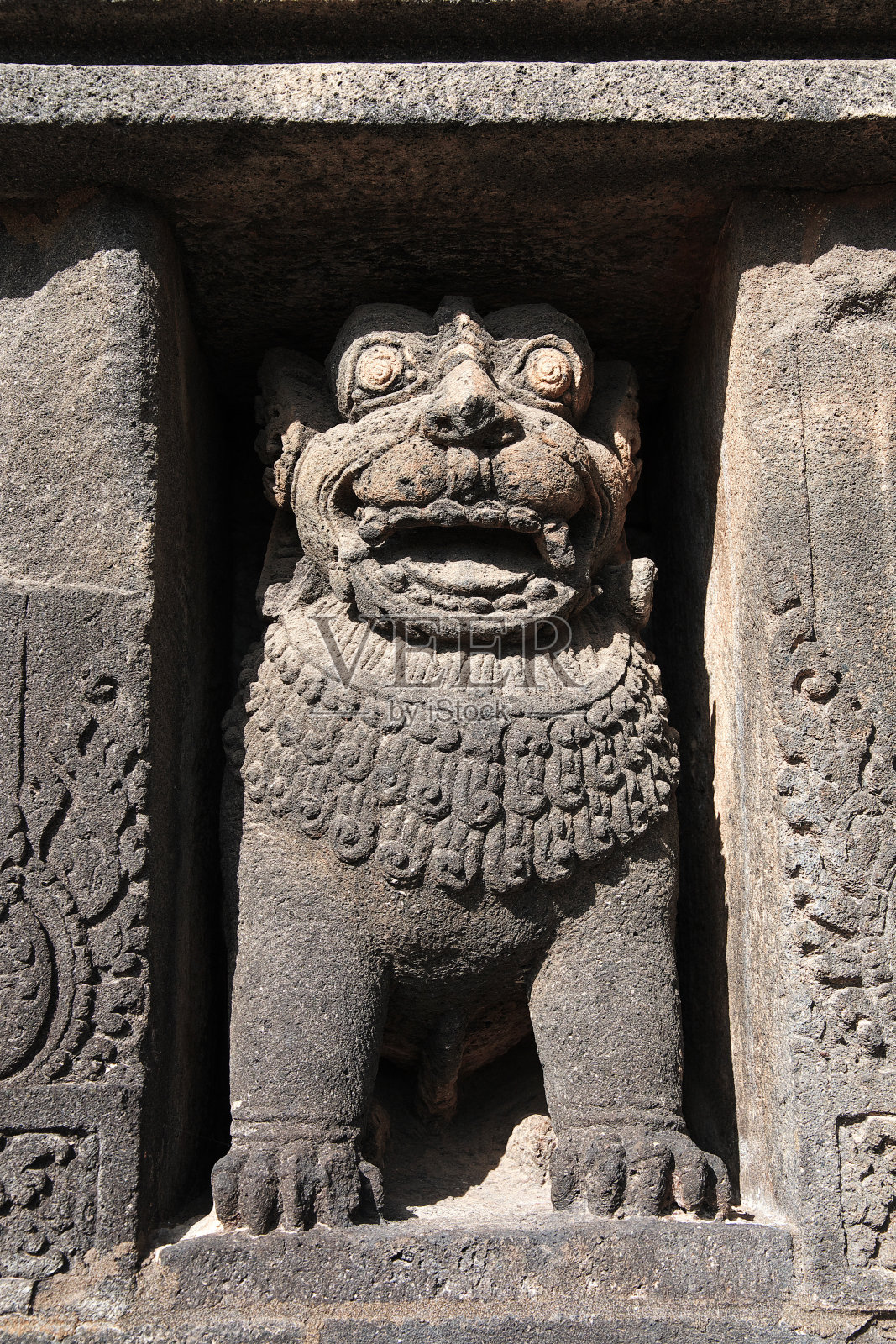 普兰巴南是位于印度尼西亚爪哇日惹的印度教寺庙照片摄影图片