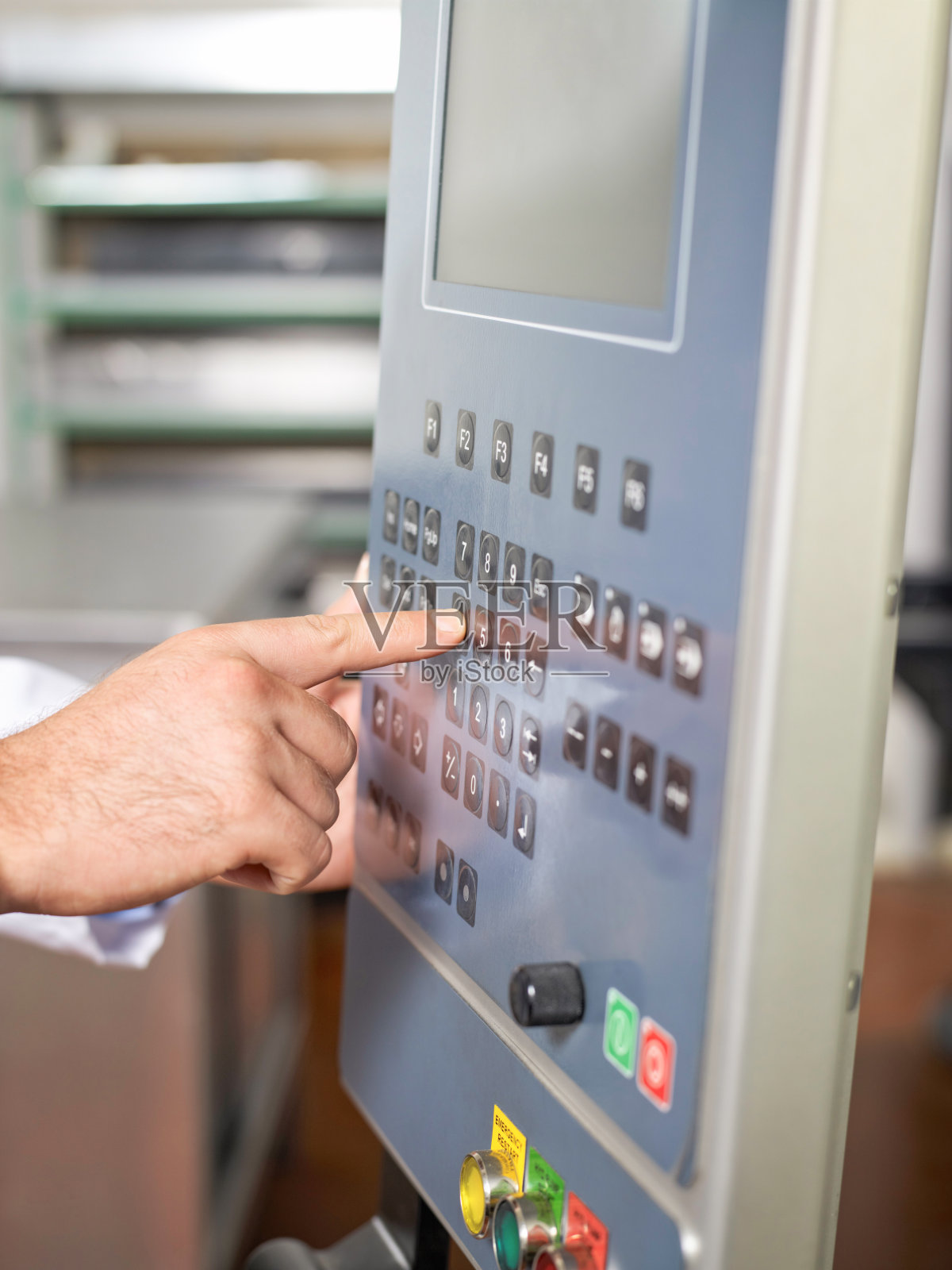 使用车床照片摄影图片