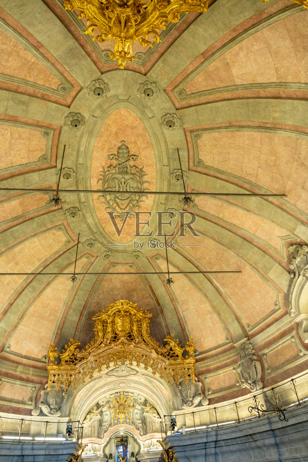 葡萄牙波尔图的神职人员教堂和塔楼(Igreja e Torre dos cl<s:1> rigos)照片摄影图片