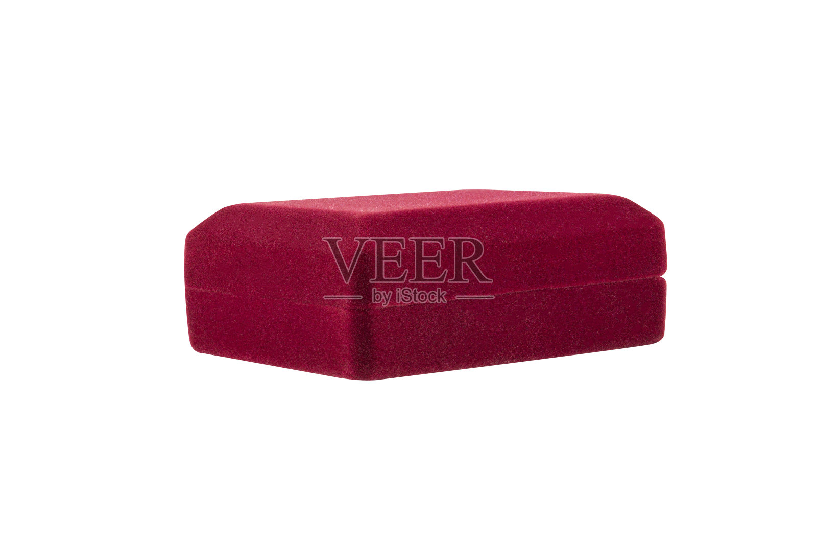 红色天鹅绒首饰礼品盒（白色背景）照片摄影图片