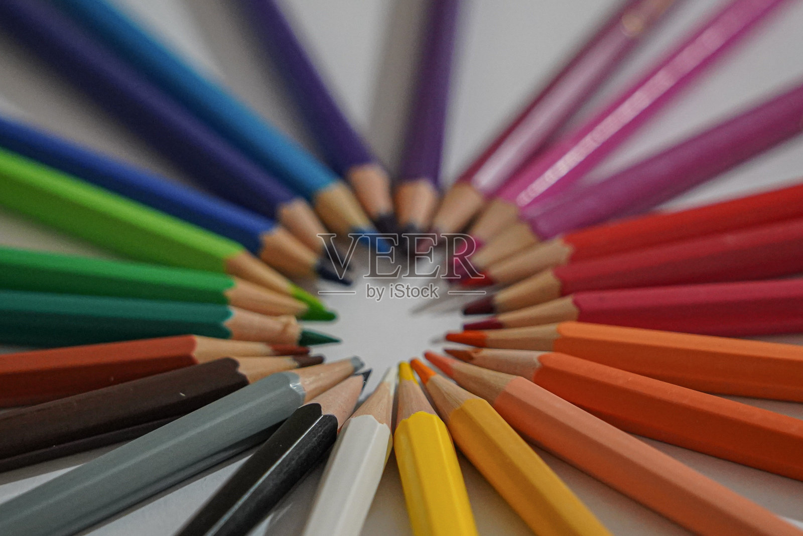 彩色铅笔照片摄影图片