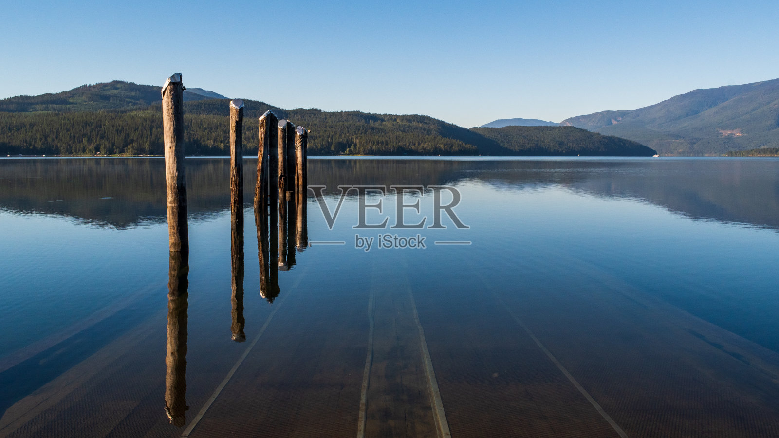 加拿大不列颠哥伦比亚省塞莫尔湾照片摄影图片