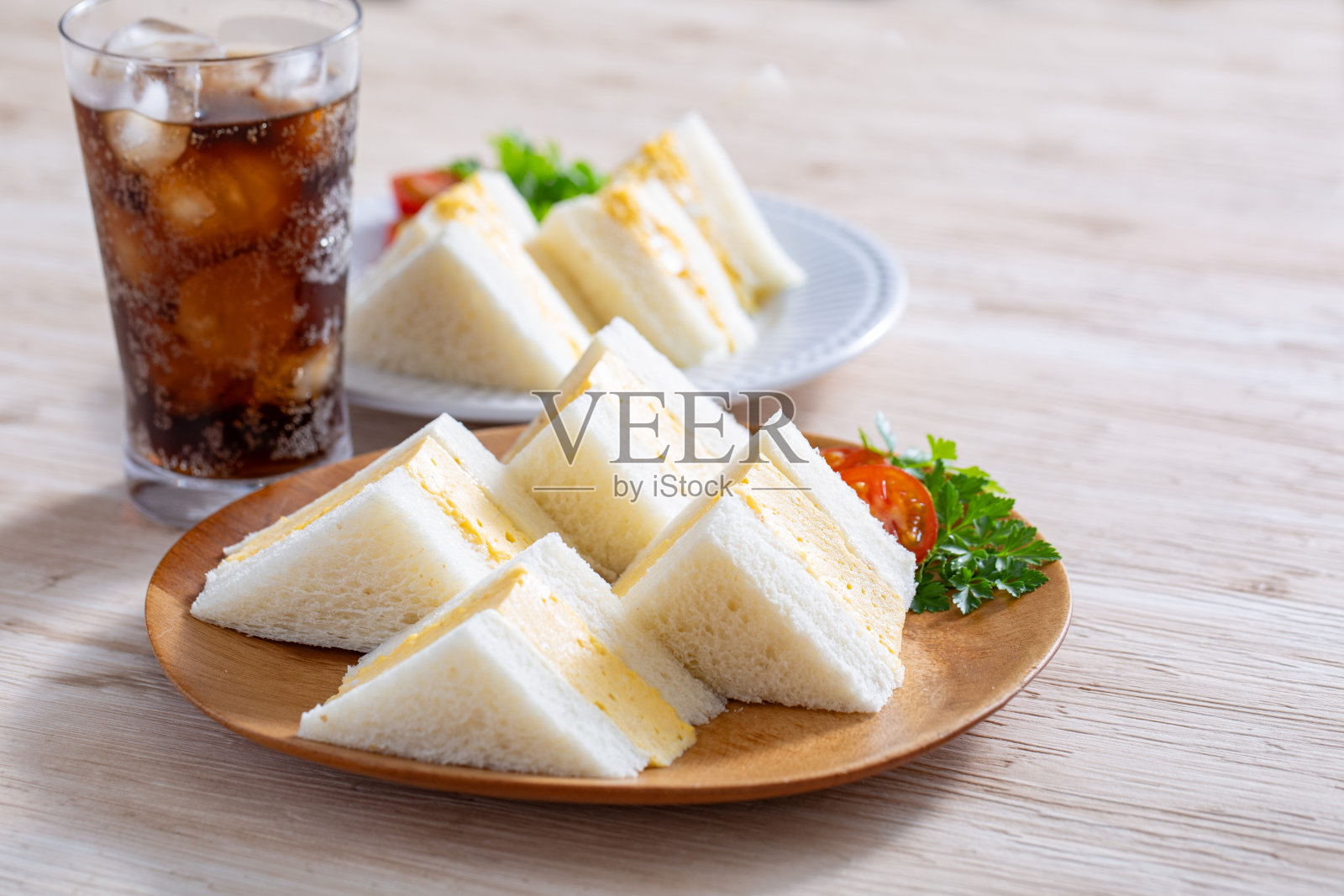 自制鸡蛋三明治，在日本很受欢迎的食物照片摄影图片