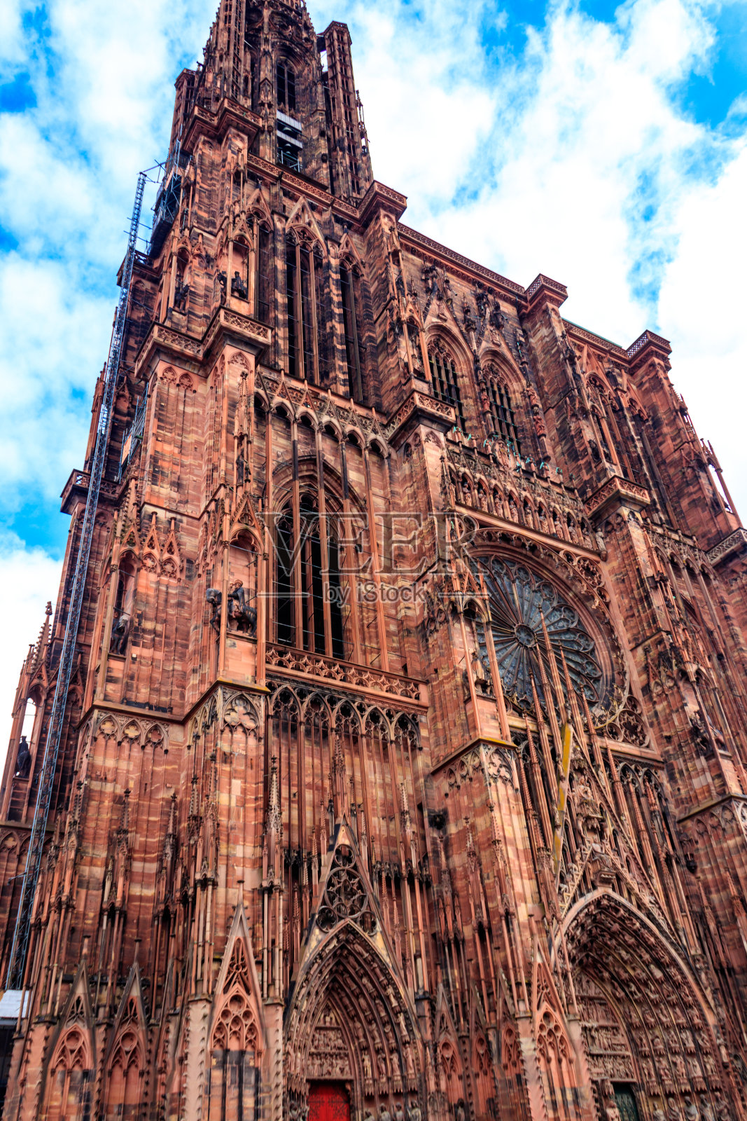 法国斯特拉斯堡的斯特拉斯堡大教堂或斯特拉斯堡圣母大教堂照片摄影图片