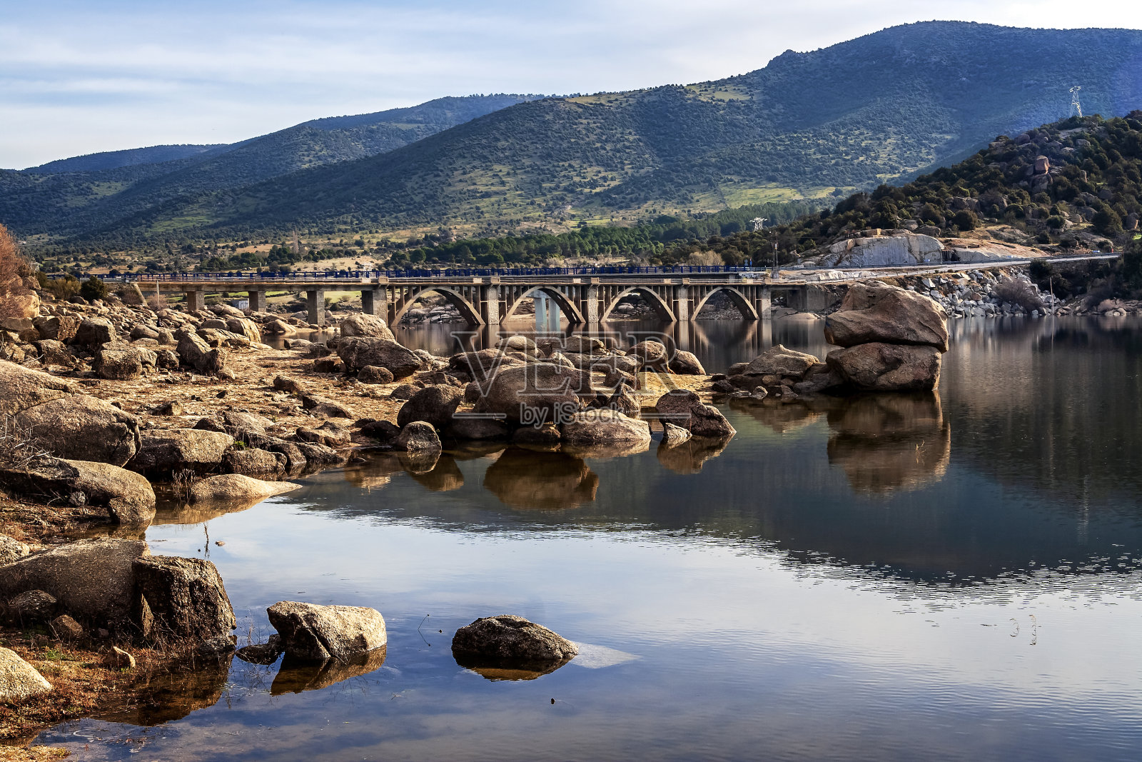 布尔吉略大使馆和加萨纳塔大使馆照片摄影图片
