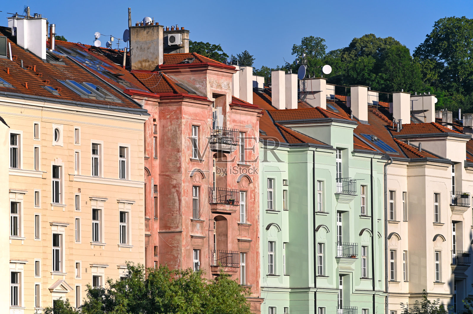 捷克布拉格五颜六色的老建筑照片摄影图片