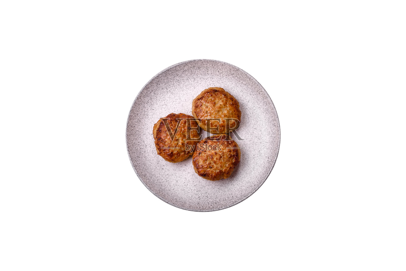 美味的新鲜油炸鱼片，配以香料和香草照片摄影图片