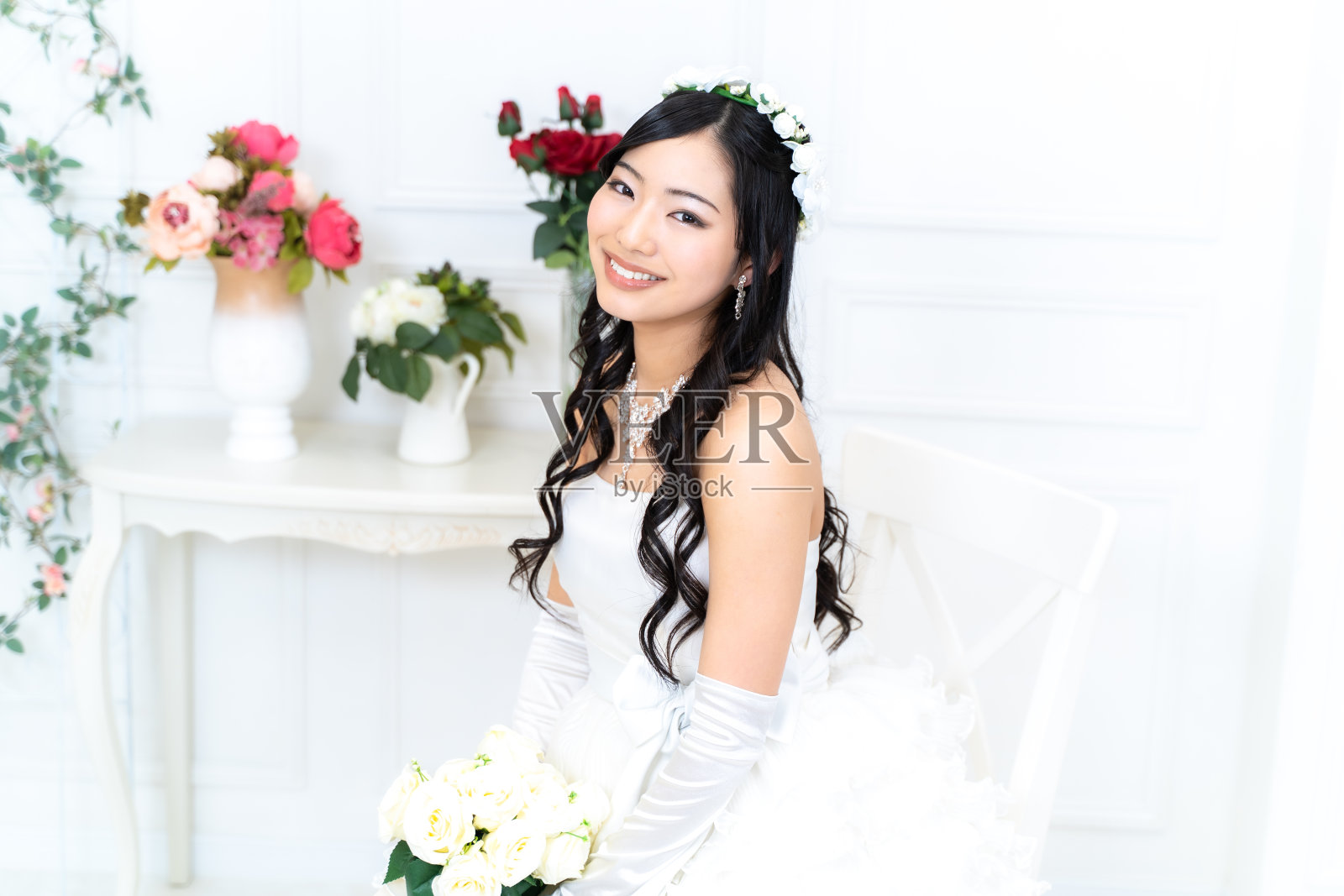 婚礼迷你裙新娘照片摄影图片