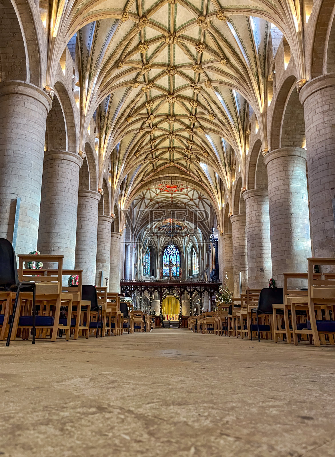 英国图克斯伯里修道院内部