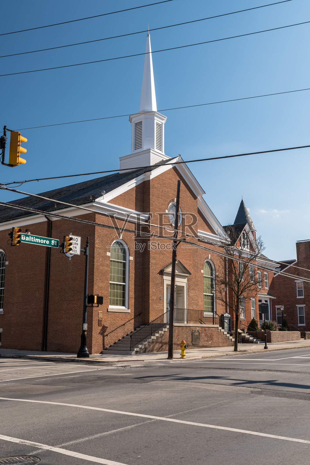 位于美国宾夕法尼亚州葛底斯堡的葛底斯堡长老会教堂，位于巴尔的摩街照片摄影图片